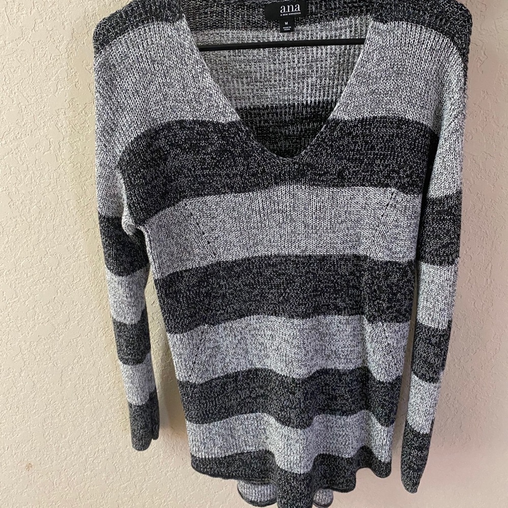 Never worn! Warm striped sweater!